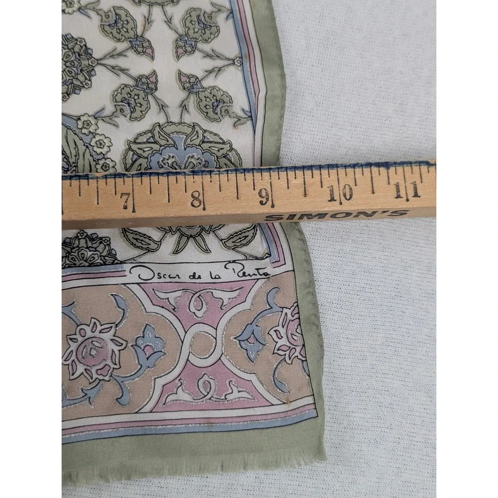 Oscar de la Renta Silk Scarf Floral Paisley Green Pink Blue Japan VTG Grandma